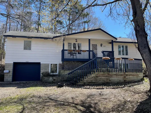 1601 Welland Ave, Minnetonka, MN 55305