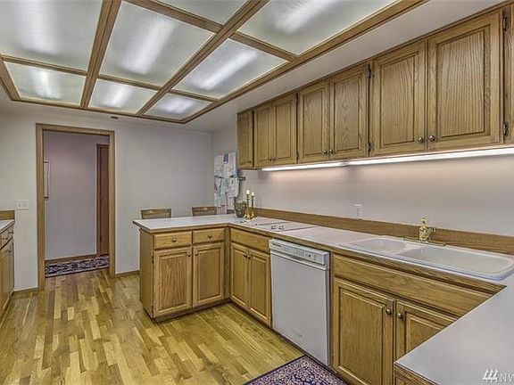 5th image of 312 N Stadium Way APT 301