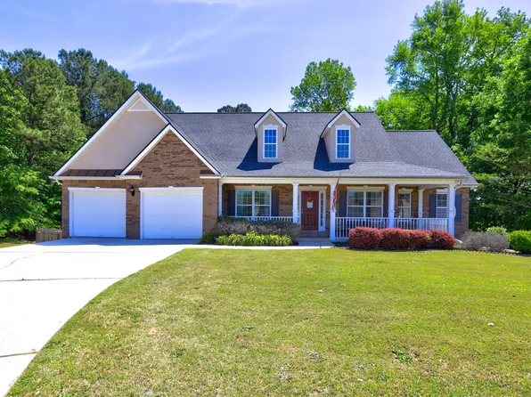 160 Canyons Ct, Hampton, GA 30228