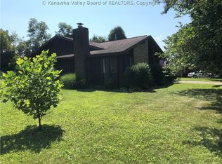 1000 Oakwood Rd, Culloden, WV 25510