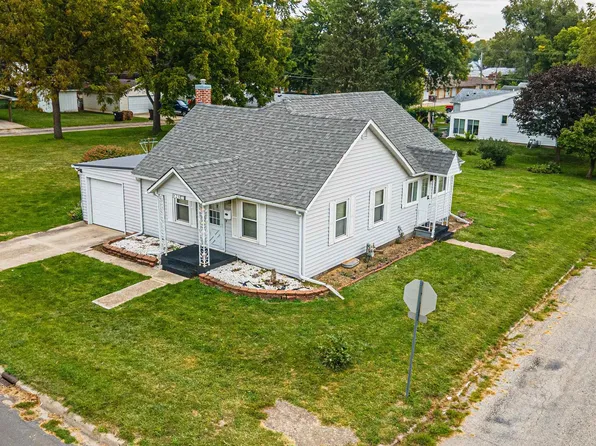 202 N Jefferson St, Lincoln, IL 62656