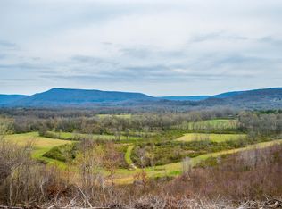 14 Derek Dr, Jasper, TN 37347