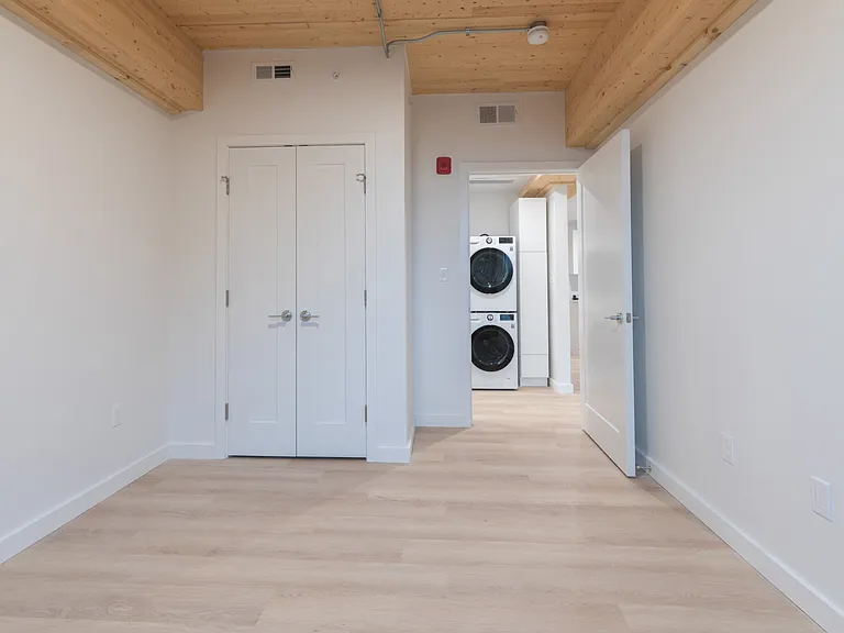 11 Lenox St #401 — Photo 10