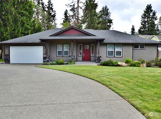 1138 121st St E, Tacoma, WA 98445