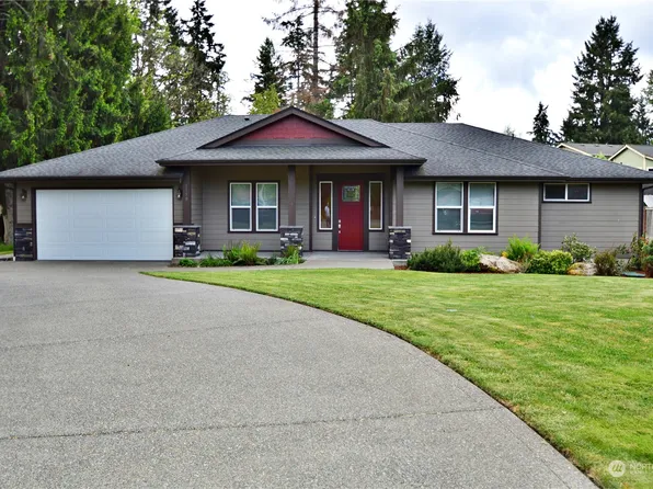 1138 121st Street E, Tacoma, WA 98445