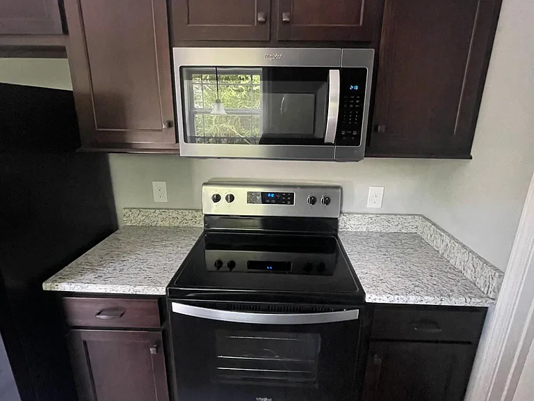 125 Dogwood Ct — Photo 15