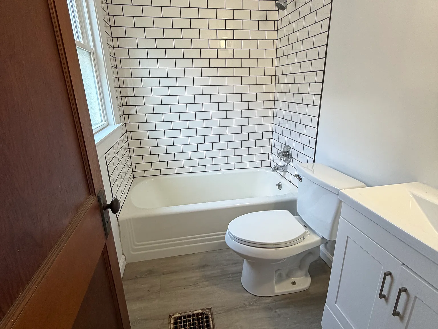 1 bed, $1,150 — Photo 4
