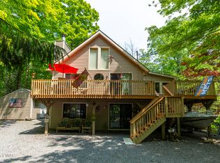 127 Northwood Ter, Lake Ariel, PA 18436