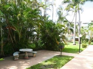 1333 E Hallandale Beach Blvd APT 117, Hallandale, FL 33009