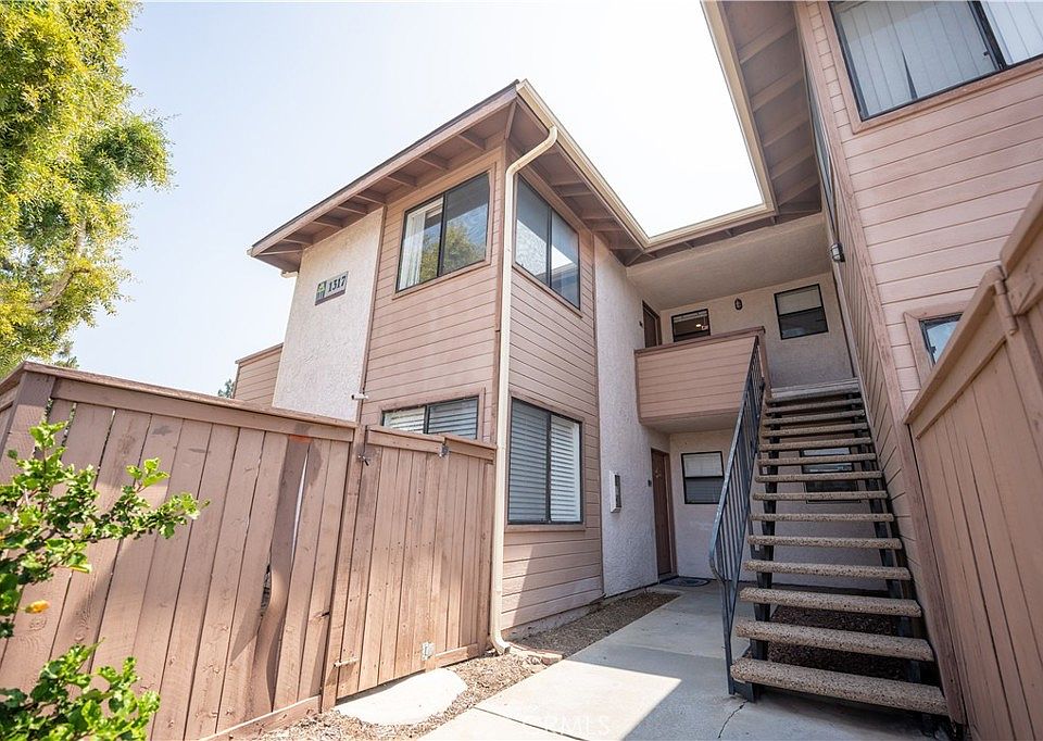 1st image of 1317 Massachusetts Ave APT 202