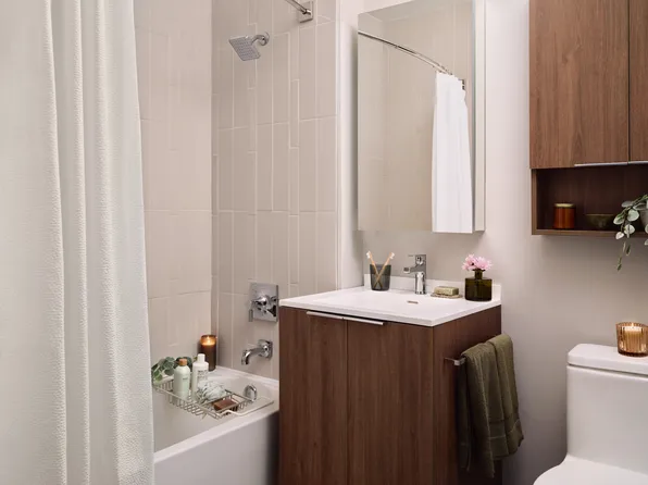 33 Hudson Street image 6 of 19