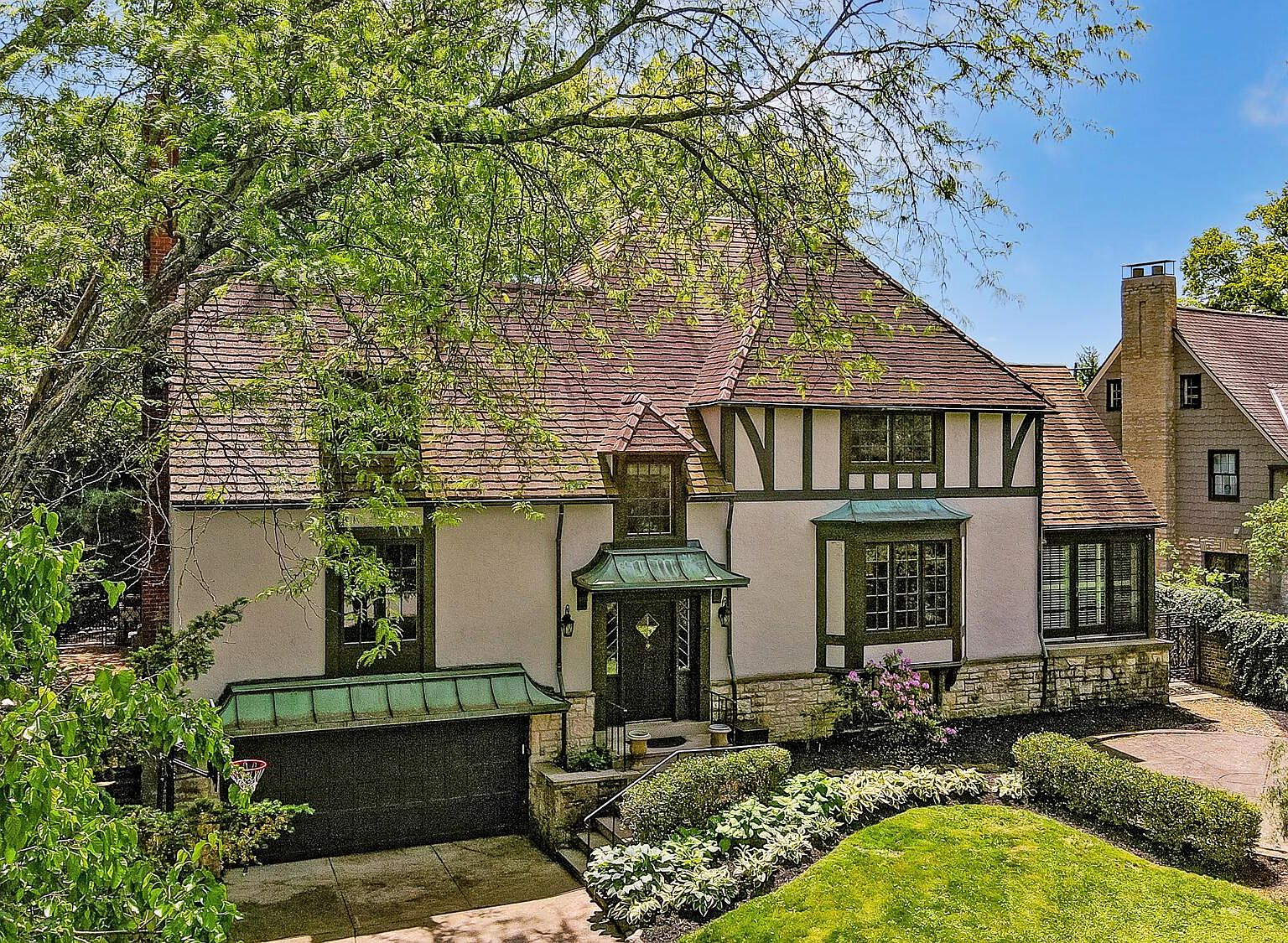 2121 Cambridge Blvd, Upper Arlington, OH 43221 MLS 224015197 Zillow