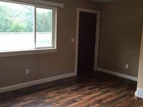 2nd image of 103 16th St NW #11339645