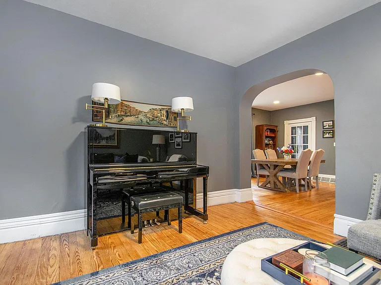 Living room to dining room