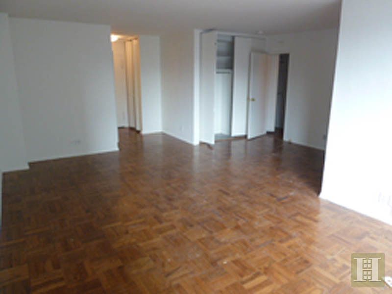 2nd image of 160 E 84th St APT 12A