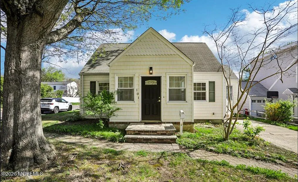 3 bed, 1524 sqft, $2,618 — Photo 3