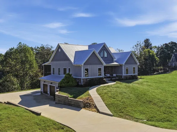 130 Peninsula Point Dr, Winchester, TN 37398
