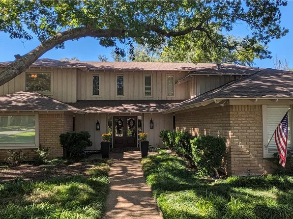 5416 Edinburgh Dr, Waco, TX 76710