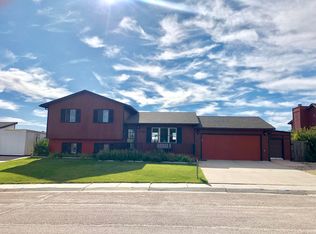 419 Range Cir, Wright, WY 82732