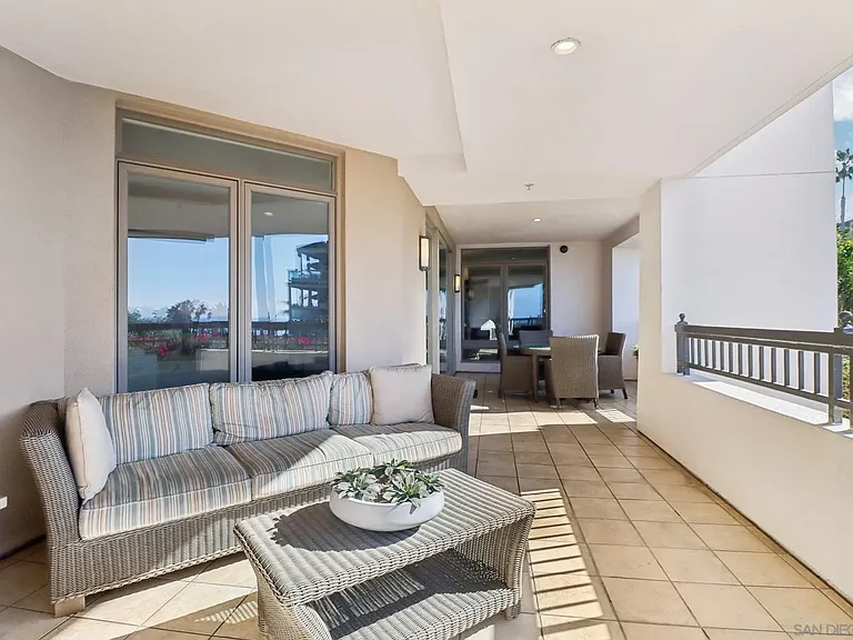464 Prospect St #101 — Photo 39