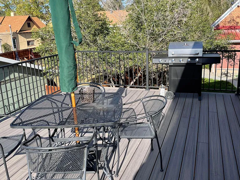 819 D St #2 — Photo 15