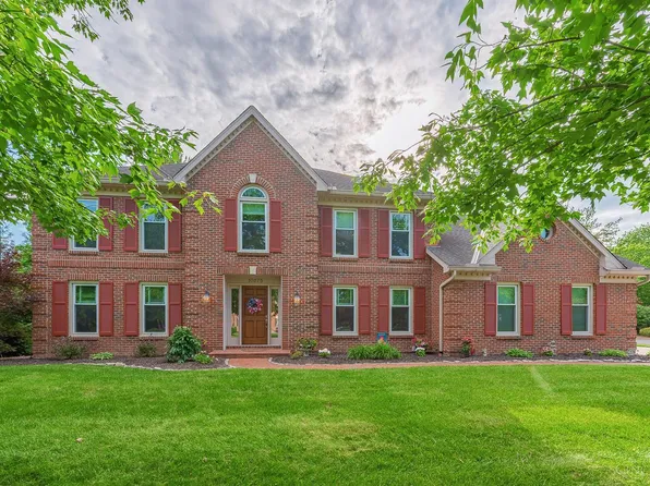 10275 Stablehand Dr, Cincinnati, OH 45242