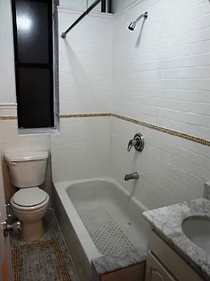 Rented by City Connections Realty | media 8