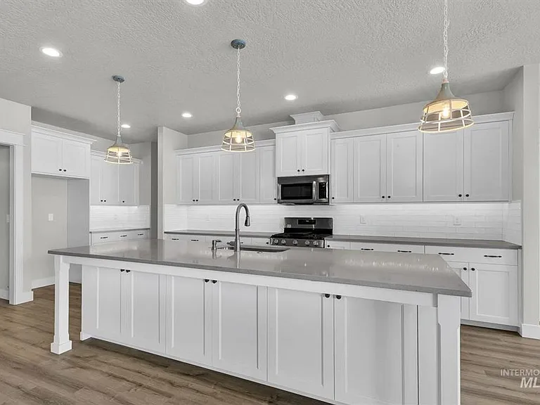 4444 E Wedge St — Photo 7