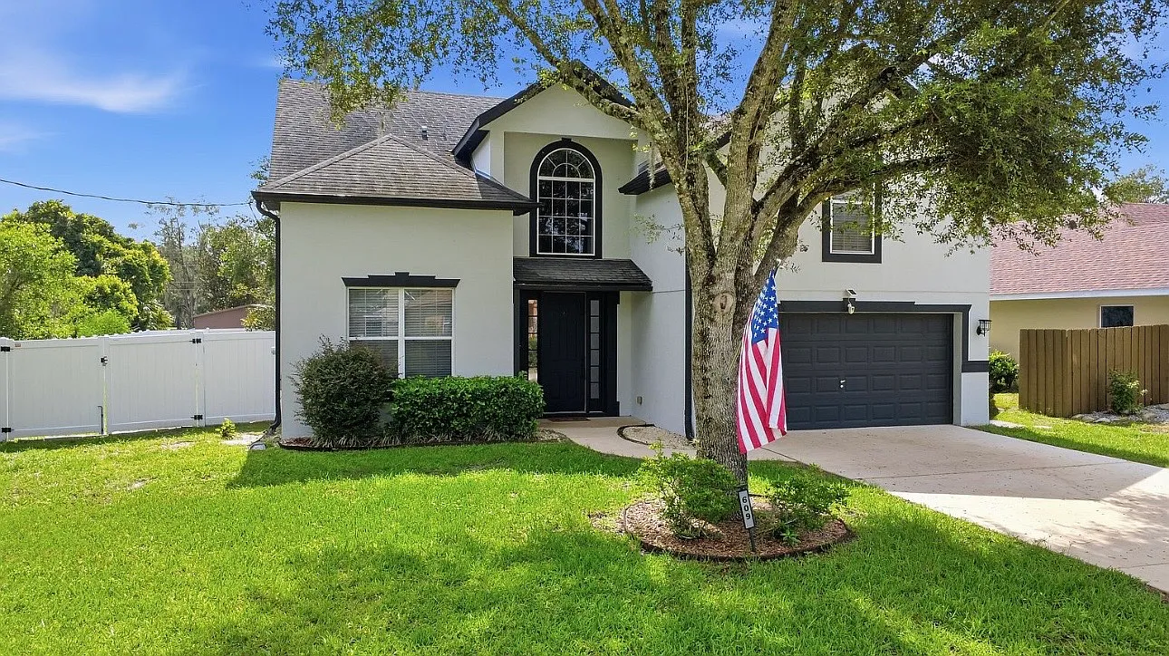 4 bed, 2503 sqft, $2,750 — Photo 1