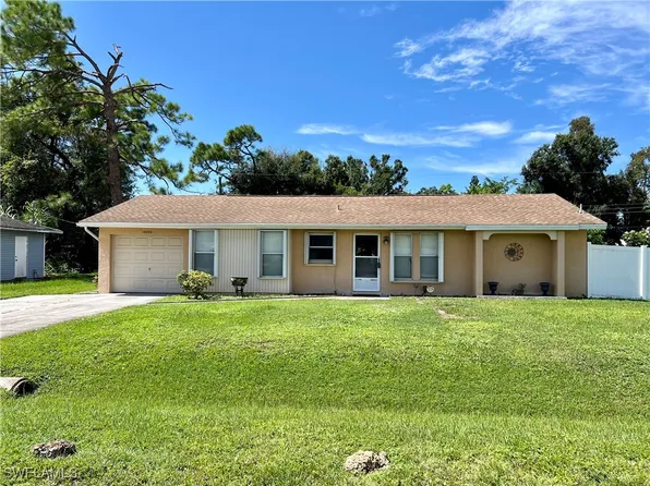 18600 Flamingo Rd, Fort Myers, FL 33967