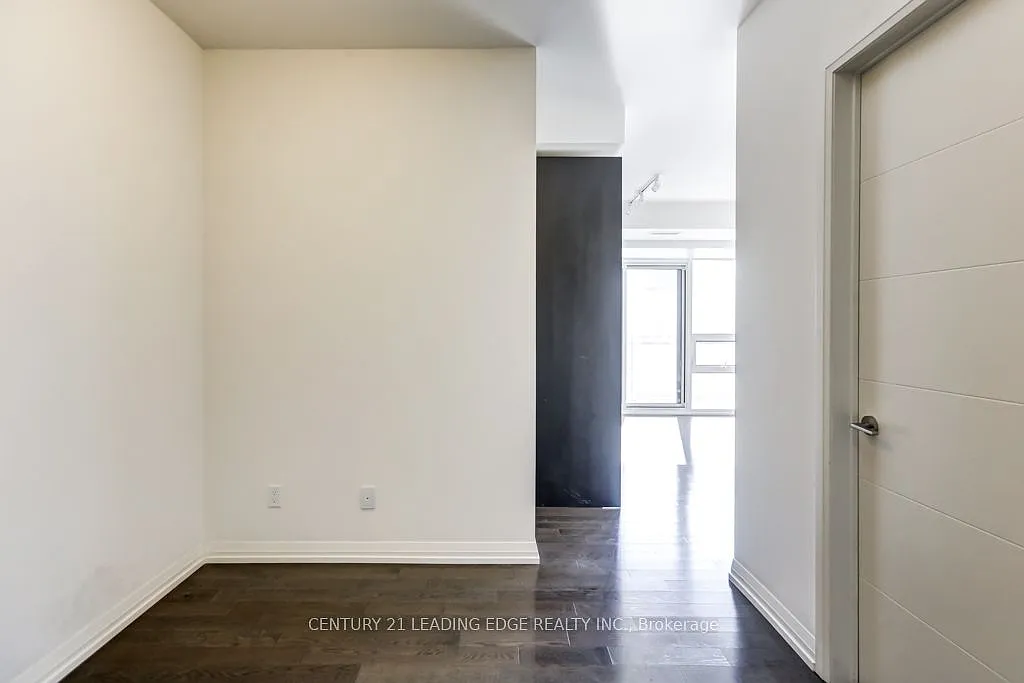 1 bed, $2,500 — Photo 4