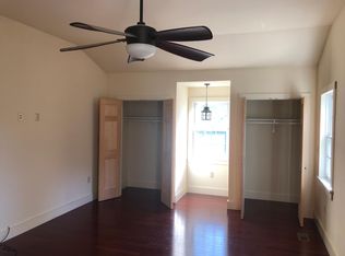 30 Market St, Athens, NY 12015