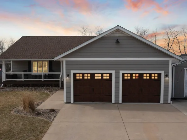 1522 Hill View Ct, Red Wing, MN 55066