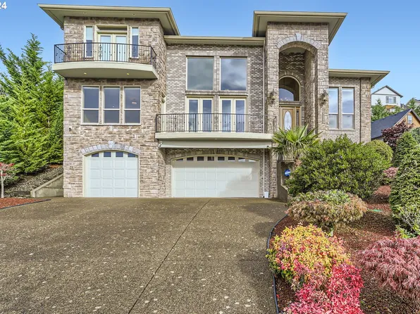 14815 SE Donley Ln, Happy Valley, OR 97086