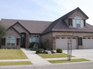 1812 N Noyes St, Visalia, CA 93291