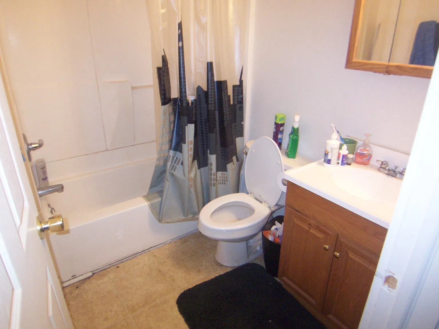 3458 Bates St — Photo 4