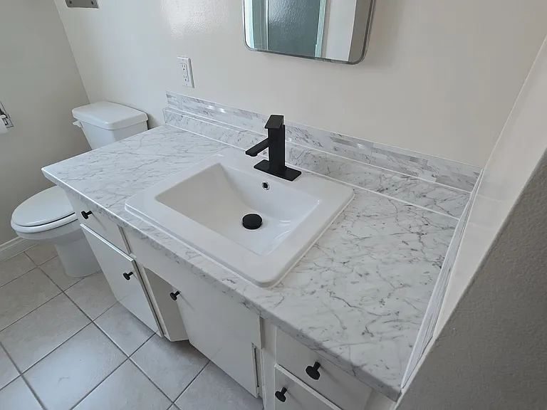 526 S Saint Andrews Pl #28 — Photo 46