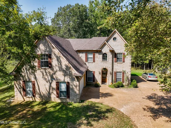 3398 Allen Sta, Nesbit, MS 38651