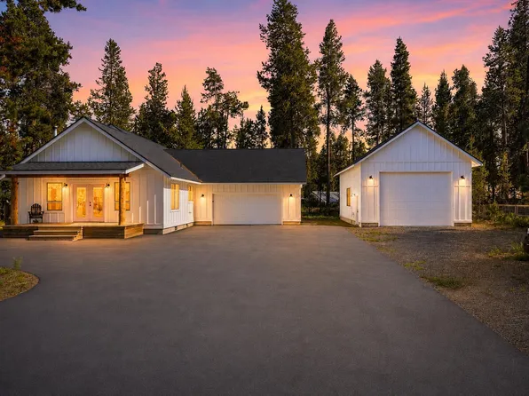 17349 Harlequin Dr, Bend, OR 97707