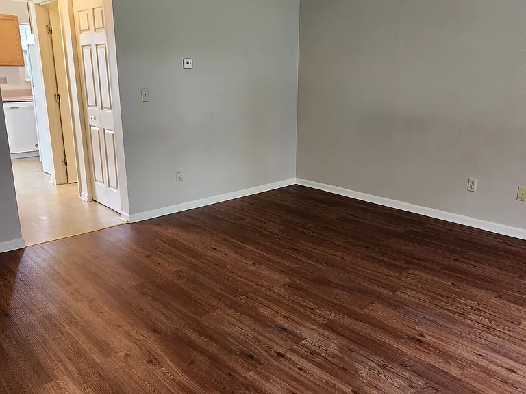 28 Applewood Cir — Photo 11