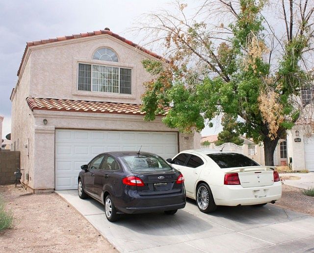 1st image of 3915 Sir Payne Ct