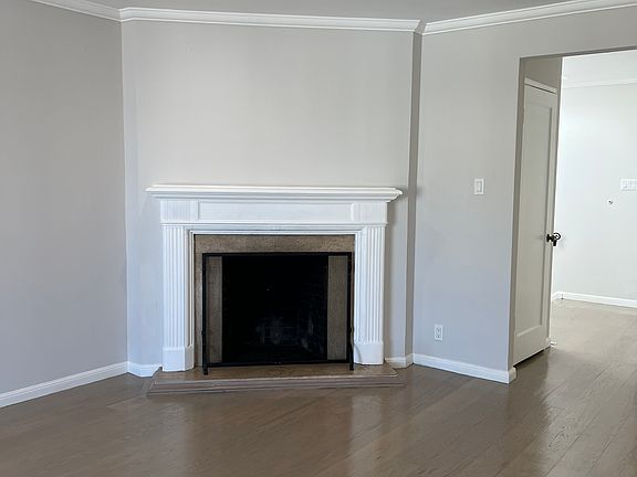 3rd image of 1715-1717 Greenwich St