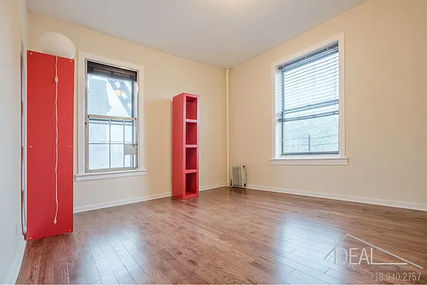 Sold by Ideal Properties Group | media 18