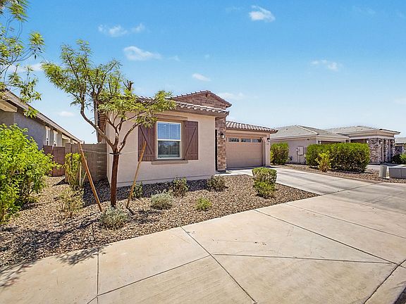 4th image of 2303 E Citadel Dr