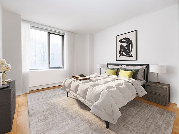 3rd image of 321 W 54th St APT 101