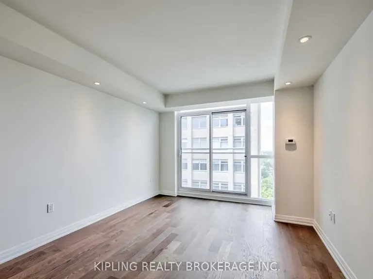 101 Saint Clair Ave W — Photo 17