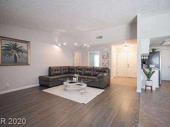 4th image of 6136 Brea Blvd