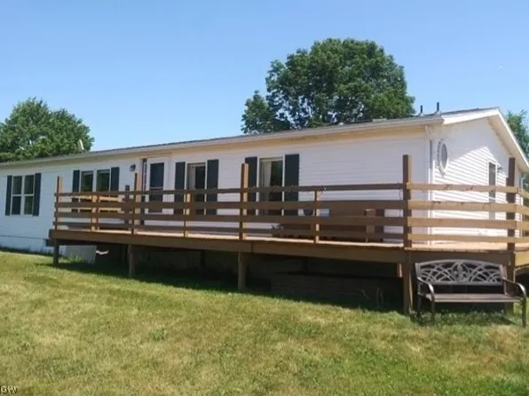 5550 Indian Canoe Trl, Ravenna, OH 44266
