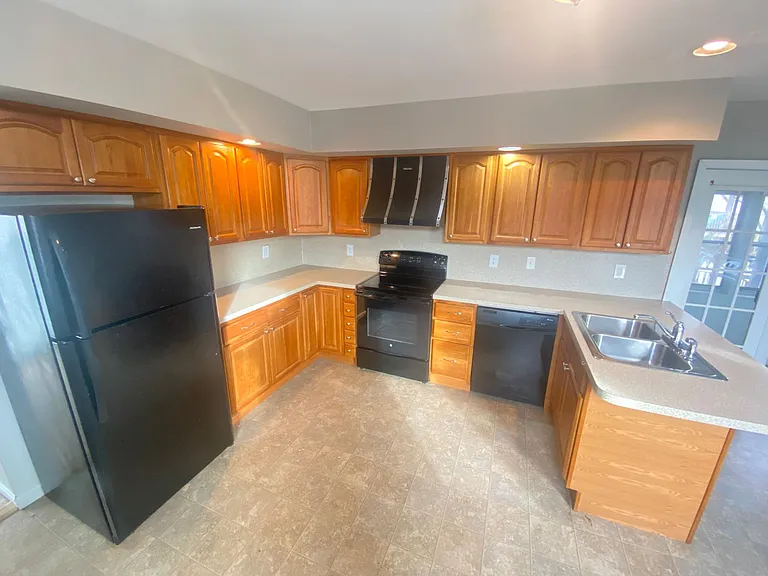 223 W Main St — Photo 1