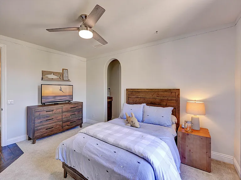 2932 Lone Jack Rd — Photo 52